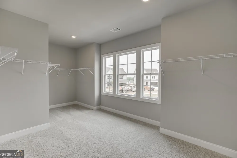 5617 Ernest WAY Flowery Branch, GA 30542