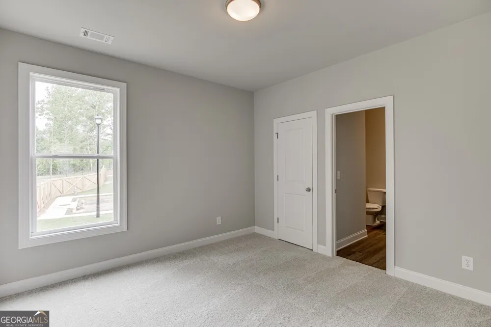 5617 Ernest WAY Flowery Branch, GA 30542