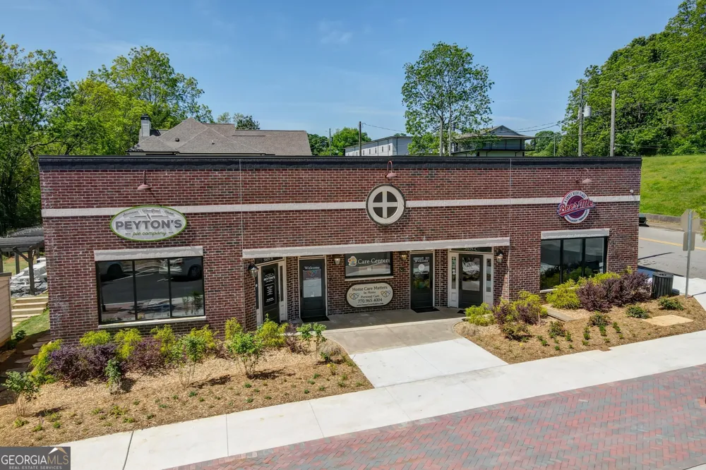 5617 Ernest WAY Flowery Branch, GA 30542
