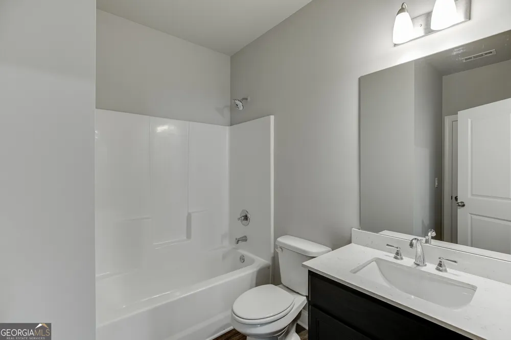 5617 Ernest WAY Flowery Branch, GA 30542