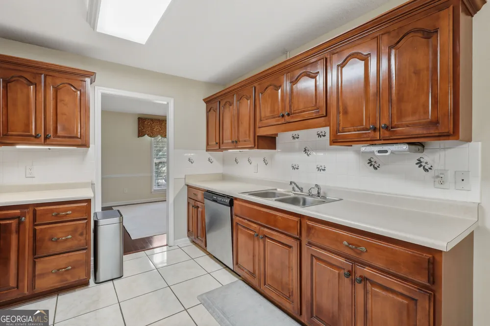 9002 Oakfield DR Statesboro, GA 30461