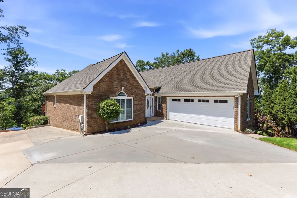 3347 Cove Overlook DR Gainesville, GA 30501