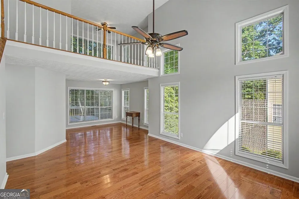 1011 Braelin CT Woodstock, GA 30189