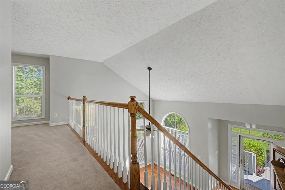 1011 Braelin CT Woodstock, GA 30189