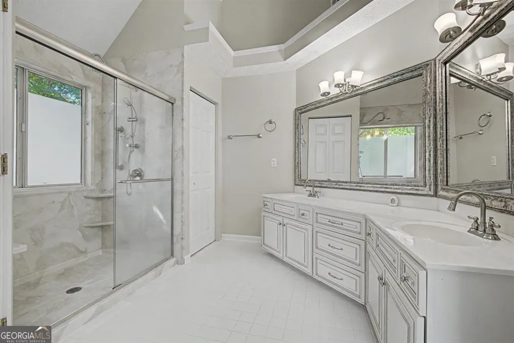1011 Braelin CT Woodstock, GA 30189