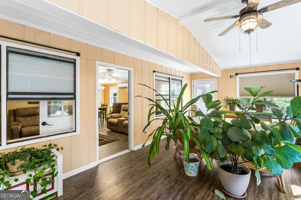 162 Hiawassee River Road RD Brasstown, NC 28902