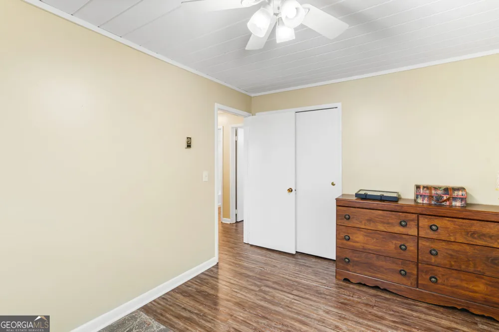 162 Hiawassee River Road RD Brasstown, NC 28902