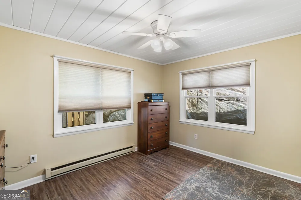162 Hiawassee River Road RD Brasstown, NC 28902