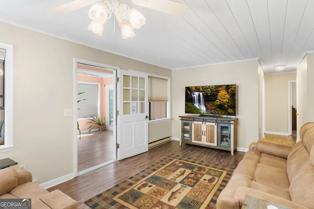 162 Hiawassee River Road RD Brasstown, NC 28902