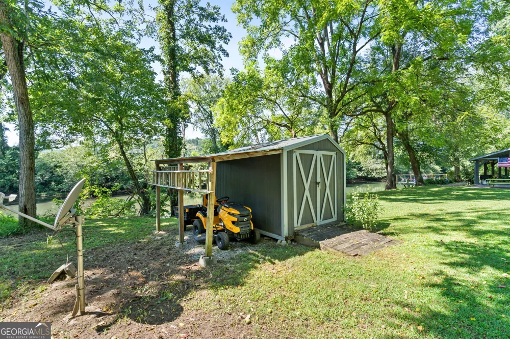 162 Hiawassee River Road RD Brasstown, NC 28902