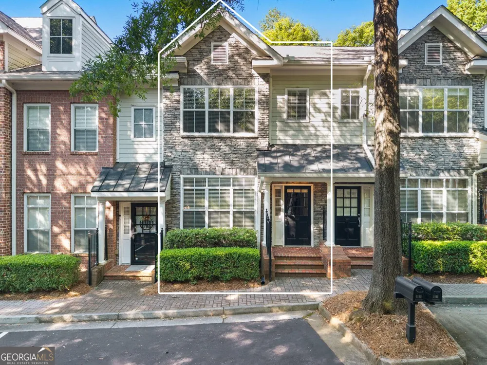 1115 Glenridge PL NE Sandy Springs, GA 30342
