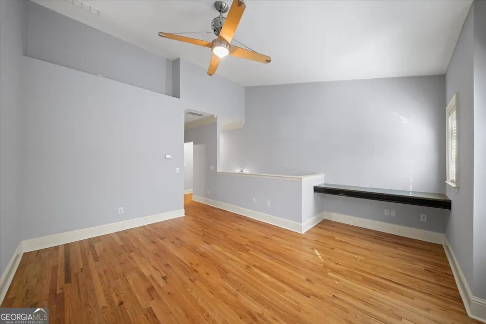 1115 Glenridge PL NE Sandy Springs, GA 30342