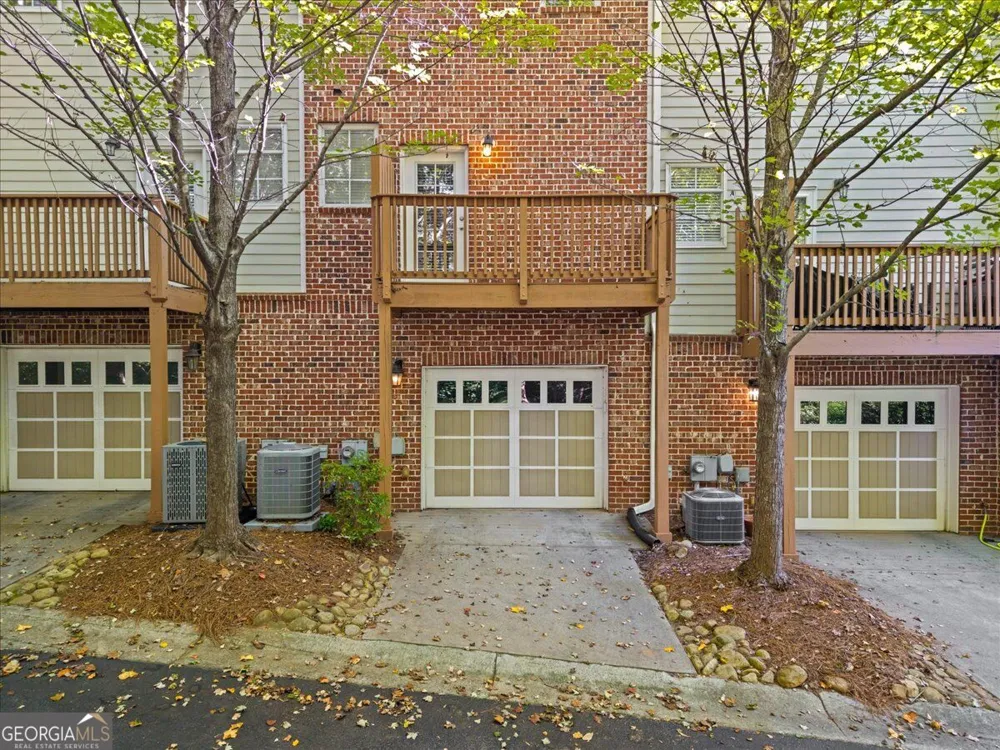 1115 Glenridge PL NE Sandy Springs, GA 30342