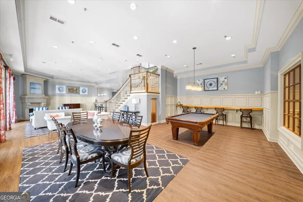 1115 Glenridge PL NE Sandy Springs, GA 30342