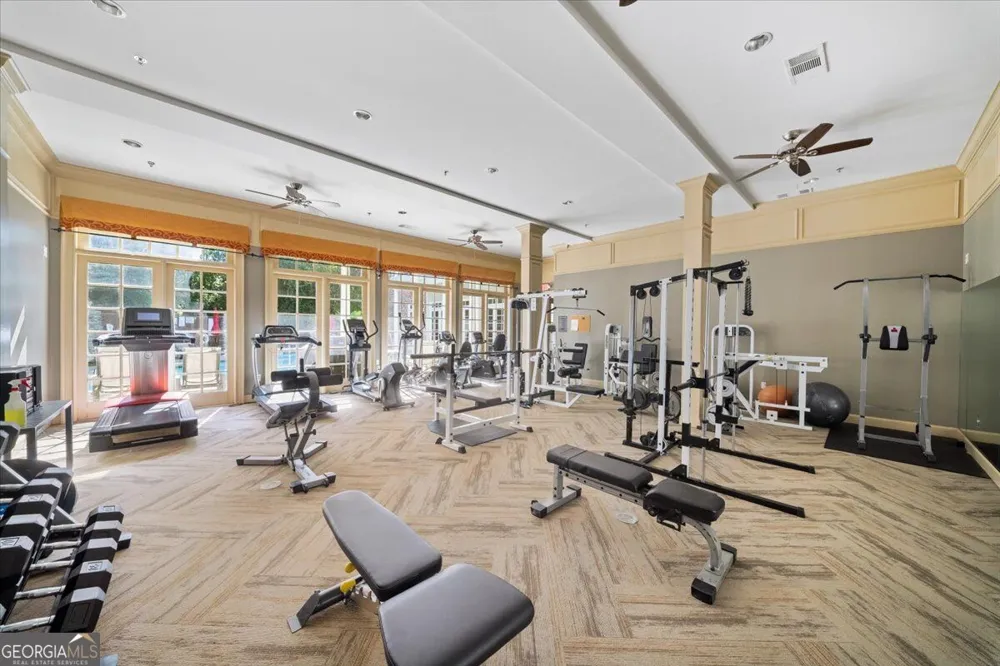 1115 Glenridge PL NE Sandy Springs, GA 30342