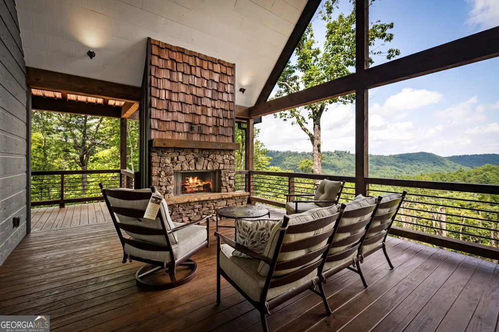 363 Griffith Parkway Blue Ridge, GA 30513