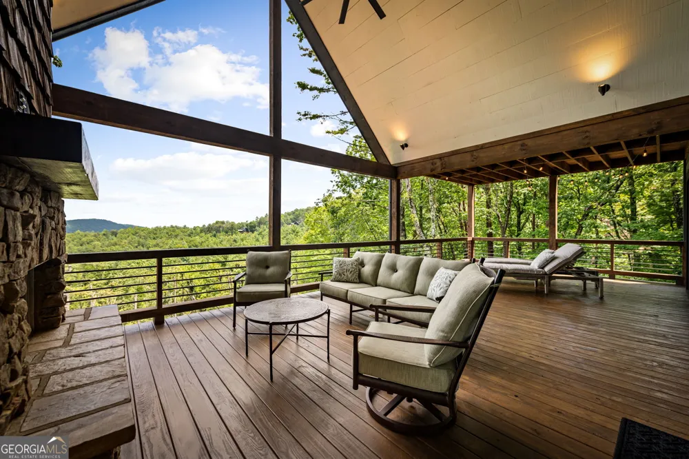 363 Griffith Parkway Blue Ridge, GA 30513