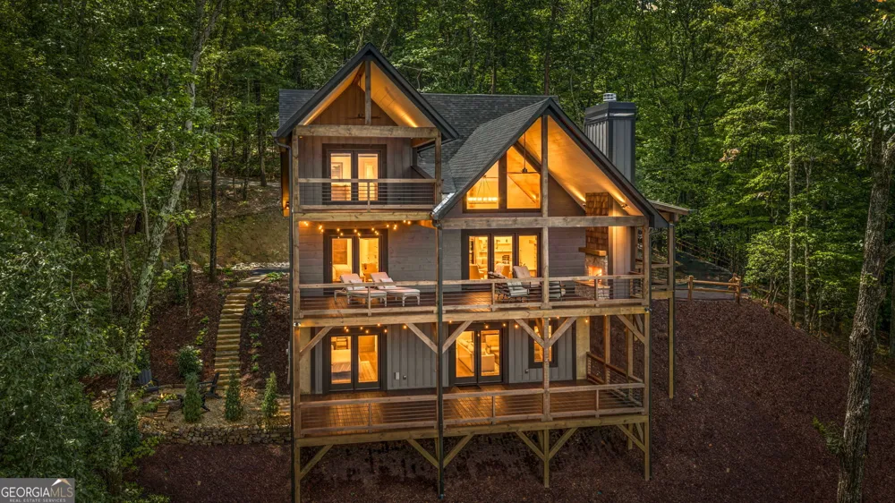 363 Griffith Parkway Blue Ridge, GA 30513