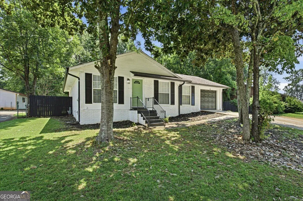 83 Sunset Lane Newnan, GA 30263