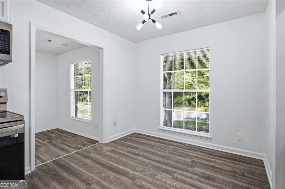 83 Sunset Lane Newnan, GA 30263