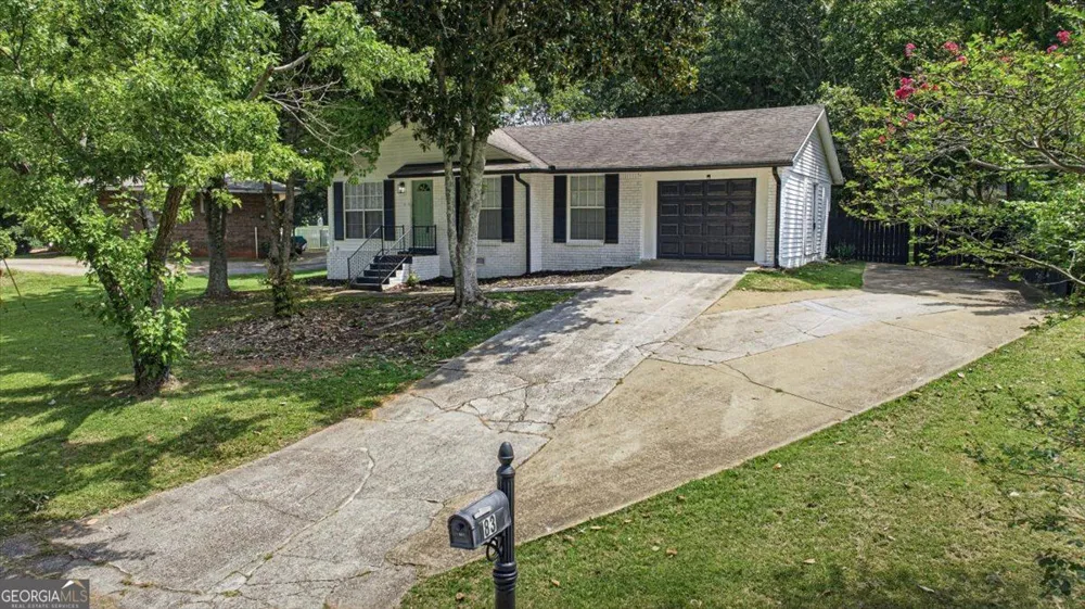 83 Sunset Lane Newnan, GA 30263