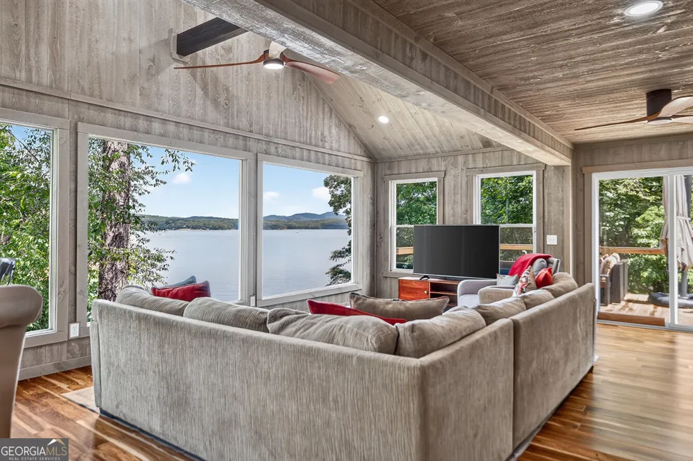 209 Marina DR Blue Ridge, GA 30513