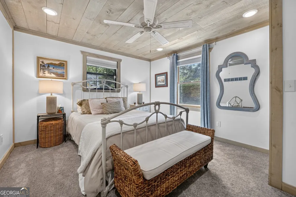 209 Marina DR Blue Ridge, GA 30513