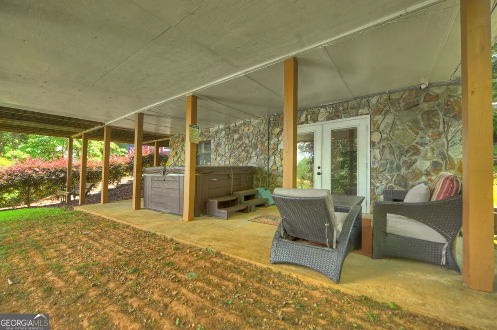 209 Marina DR Blue Ridge, GA 30513