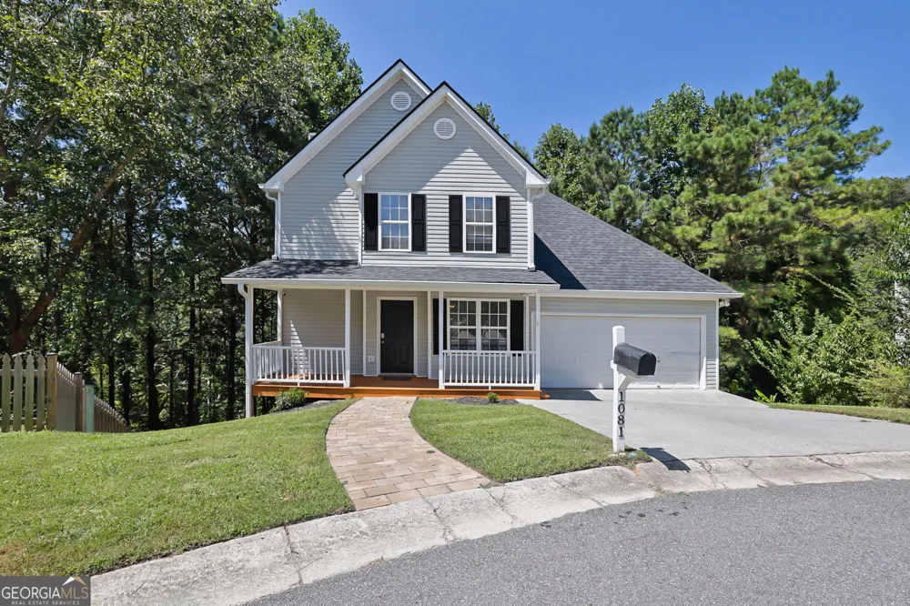 1081 Whispering Woods DR Canton, GA 30114
