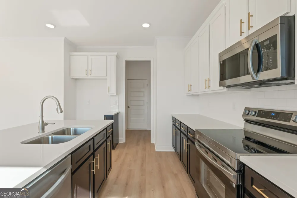 7224 Millbrae WALK Flowery Branch, GA 30542