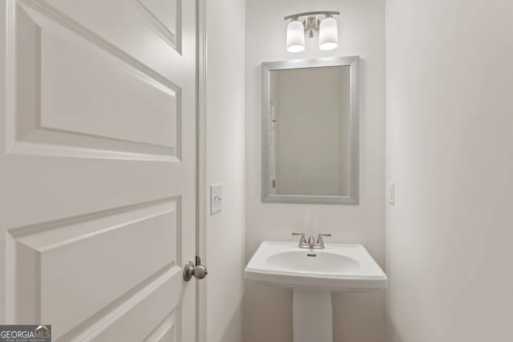 7224 Millbrae WALK Flowery Branch, GA 30542