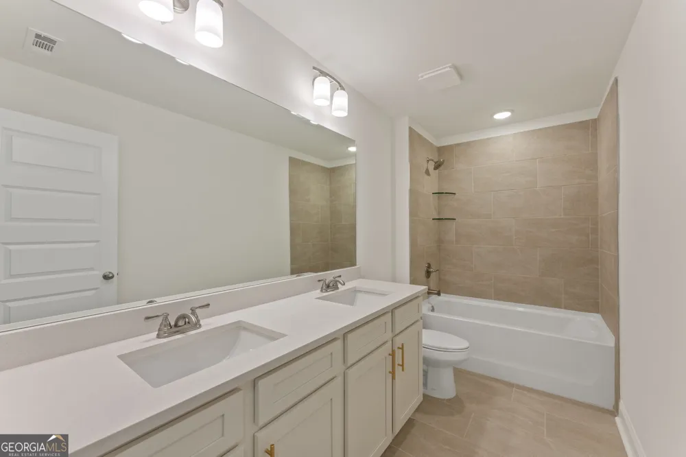 7224 Millbrae WALK Flowery Branch, GA 30542