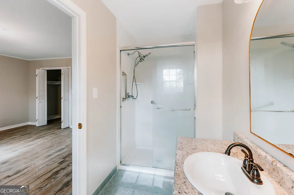 674 Yancey RD Arnoldsville, GA 30619