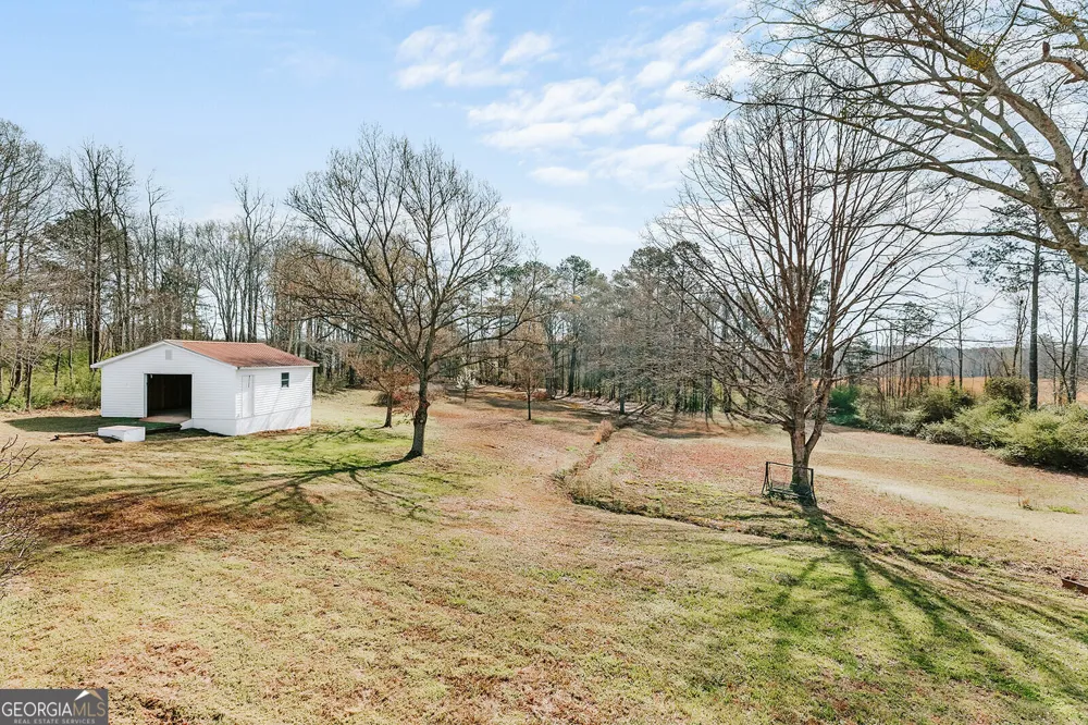 674 Yancey RD Arnoldsville, GA 30619