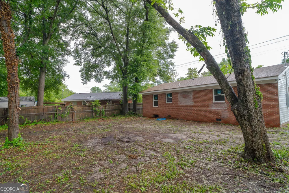 1102 Green ST Warner Robins, GA 31093