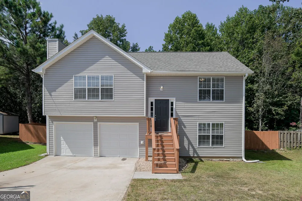 4333 Ward Bluff CT Ellenwood, GA 30294