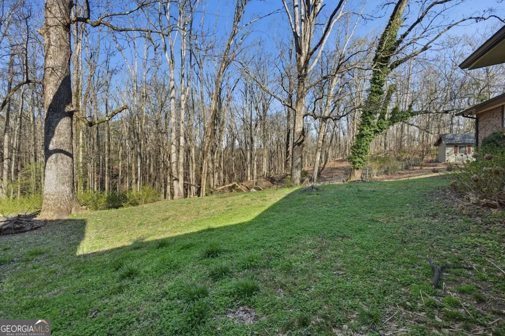 3931 Green DR Gainesville, GA 30506