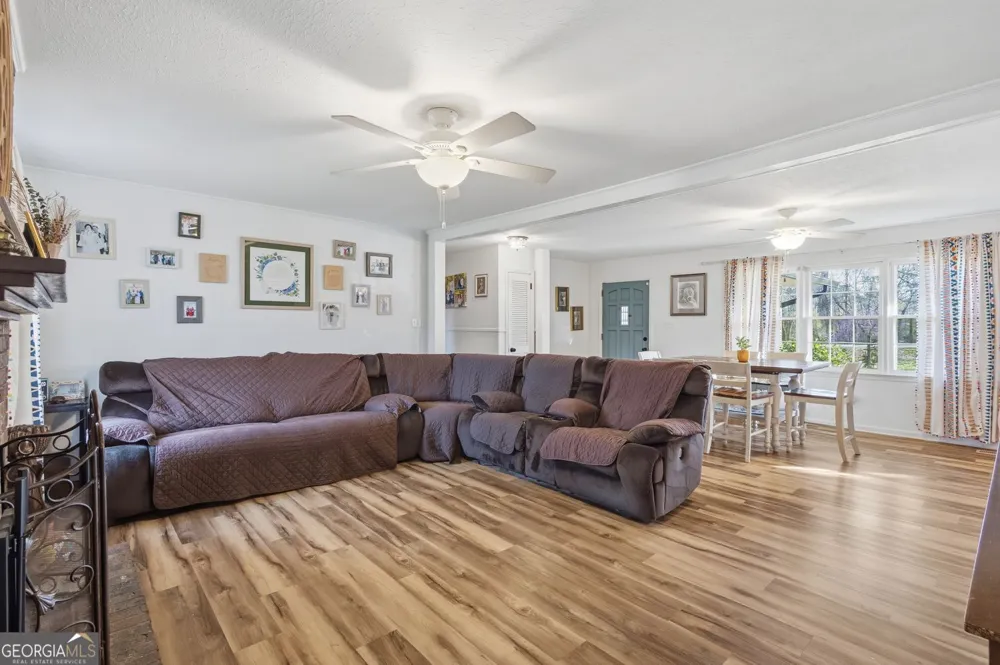 3931 Green DR Gainesville, GA 30506