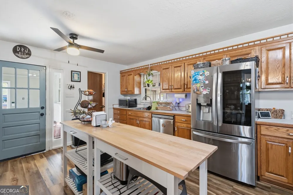 3931 Green DR Gainesville, GA 30506