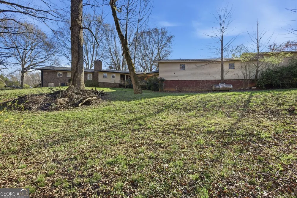 3931 Green DR Gainesville, GA 30506