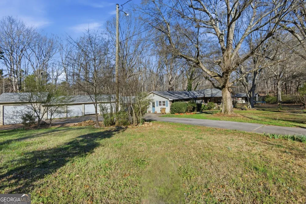 3931 Green DR Gainesville, GA 30506