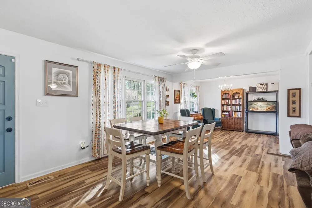 3931 Green DR Gainesville, GA 30506