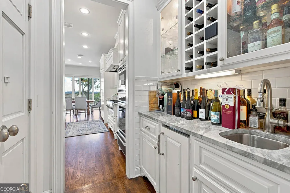507 Palm Harbor RD St. Simons, GA 31522