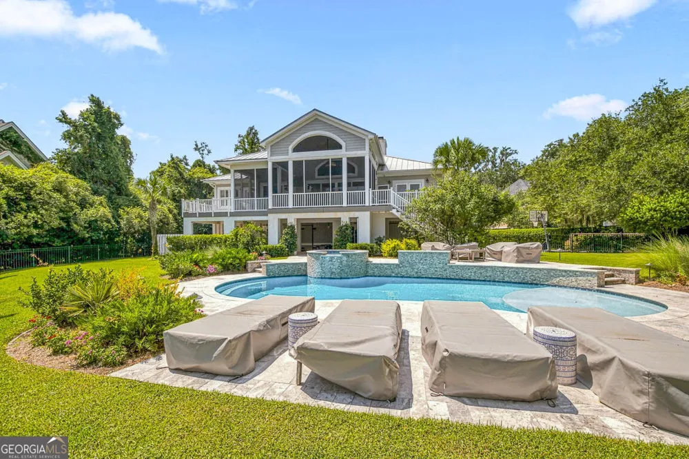 507 Palm Harbor RD St. Simons, GA 31522