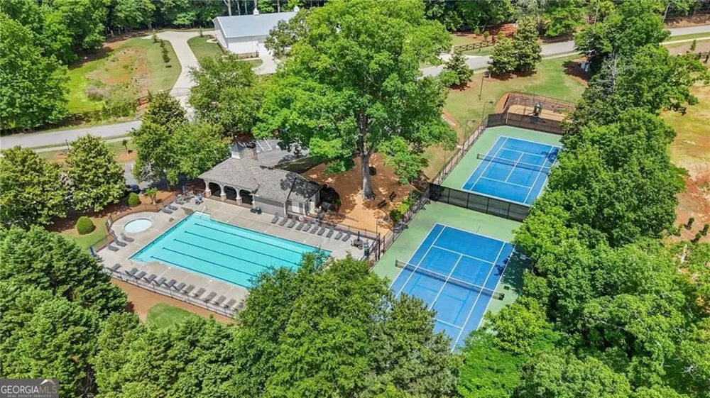 1038 Island View CT Buford, GA 30518