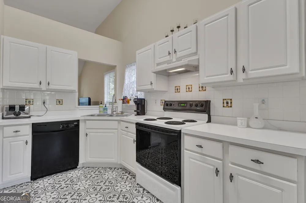 45 Ashley Woods DR Newnan, GA 30263