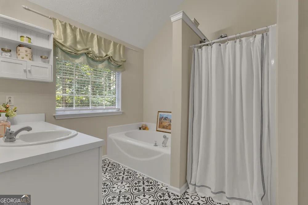 45 Ashley Woods DR Newnan, GA 30263