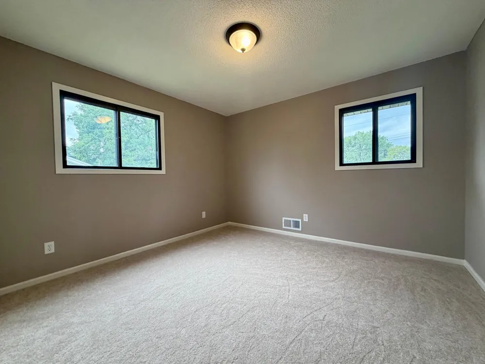 1612 69th Avenue Brooklyn Center, MN 55430