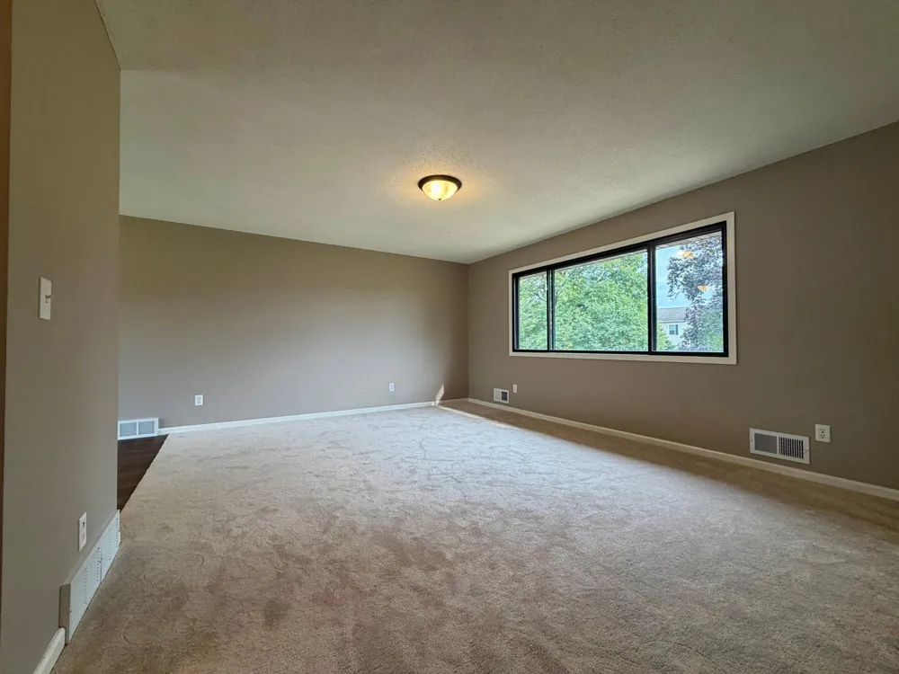 1612 69th Avenue Brooklyn Center, MN 55430