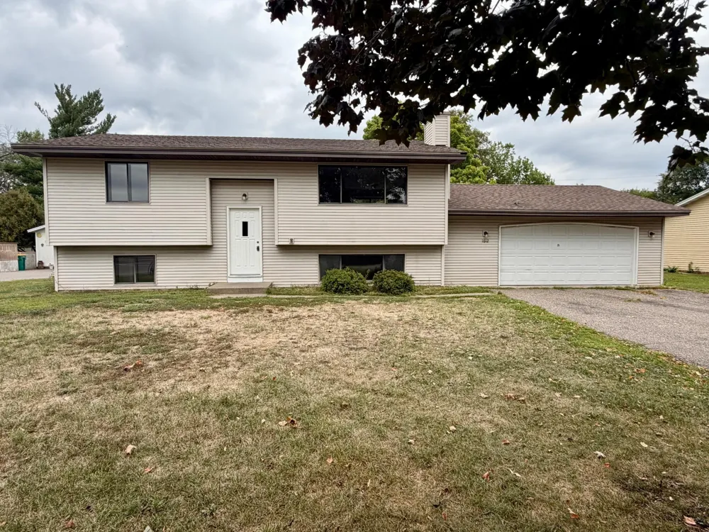 1612 69th Avenue Brooklyn Center, MN 55430